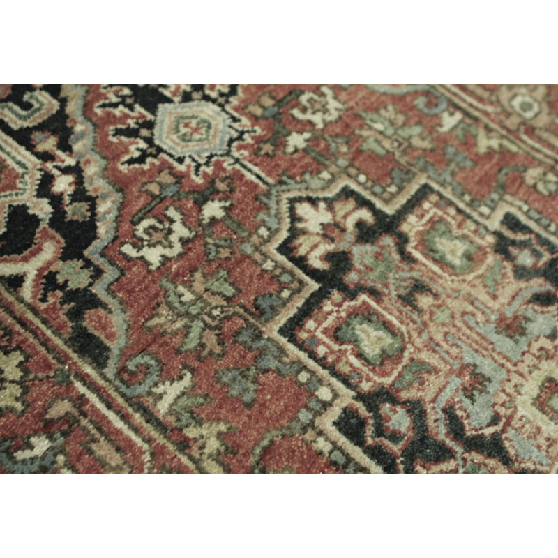 Serapi antique traditionnel handwoven one-of-kind