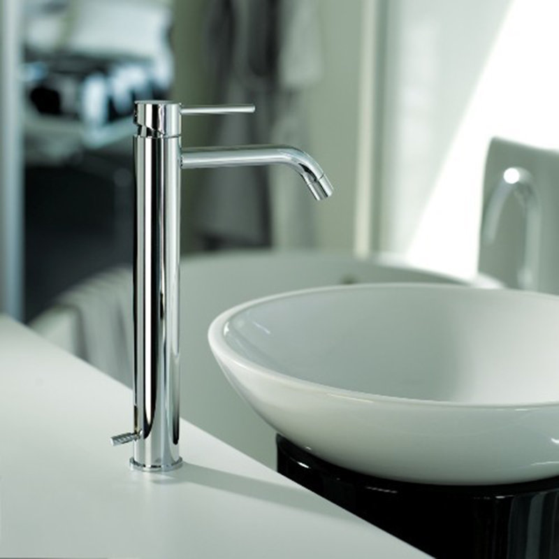 Light Single Hole Bathroom Faucet