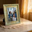 Cadre photo traditionnel en or antique 1 po 11 po x 14 po avec façade en plexiglas-131644679-131644682-131644683