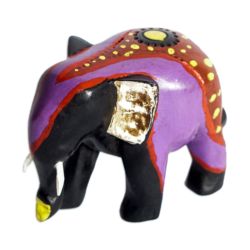 Alecsis Figurines & Sculptures