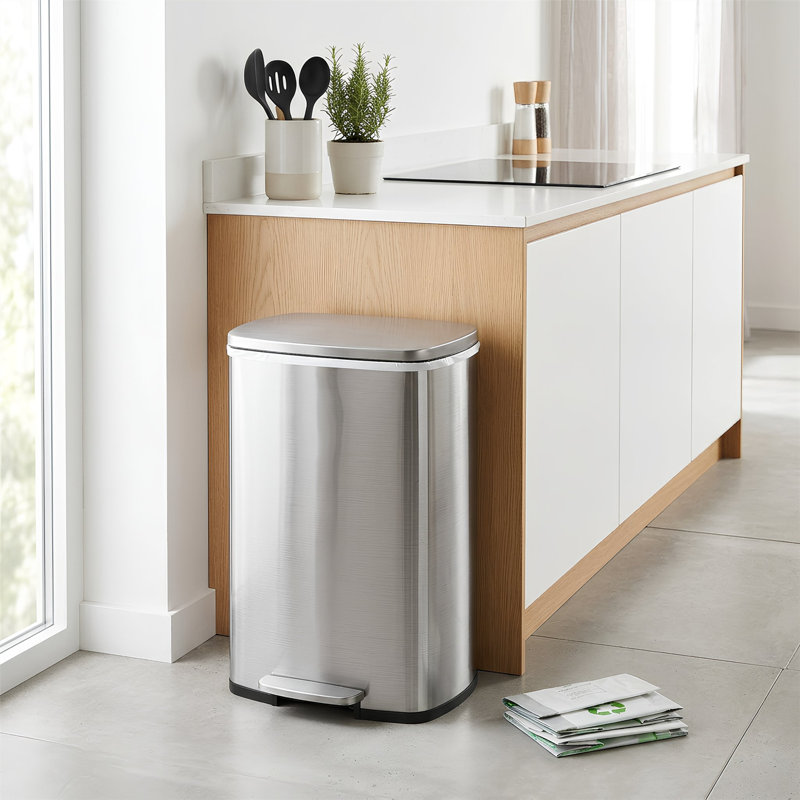 Harbour Housewares Square Stainless Steel Kitchen Pedal Bin, Brushed