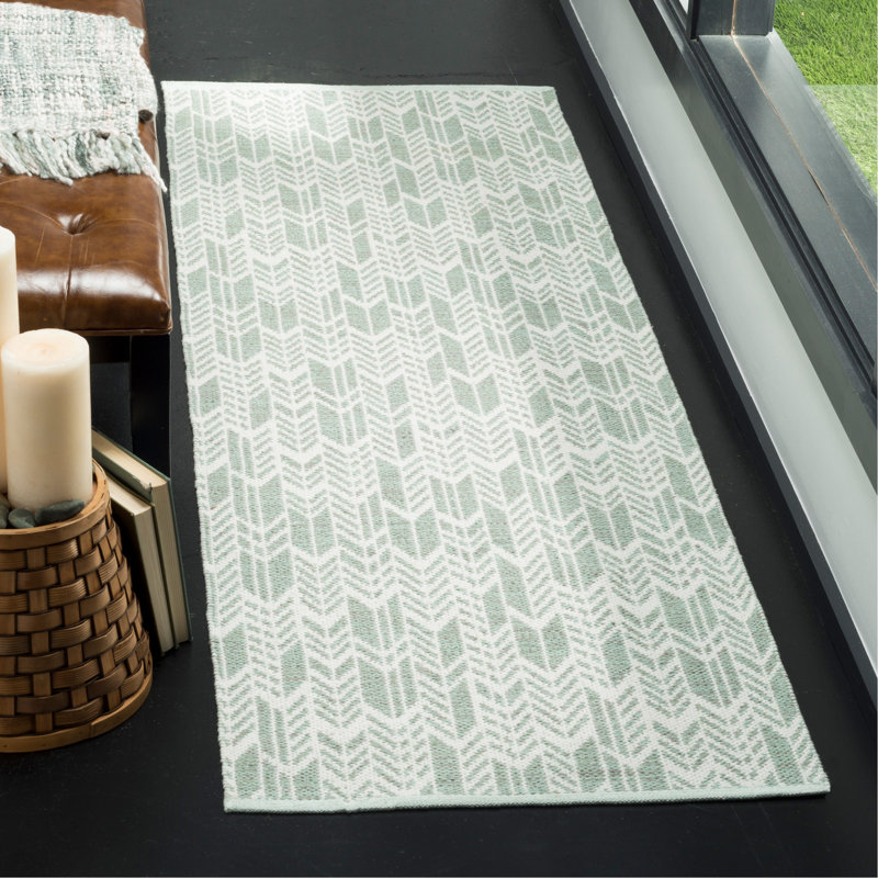 Legaspi Hand Woven Performance Chevron Rug, Runner 2'3" x 7'