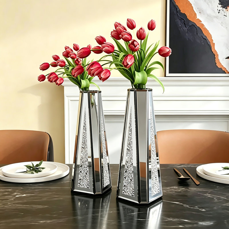 Cerrie Handmade Glass Table Vase