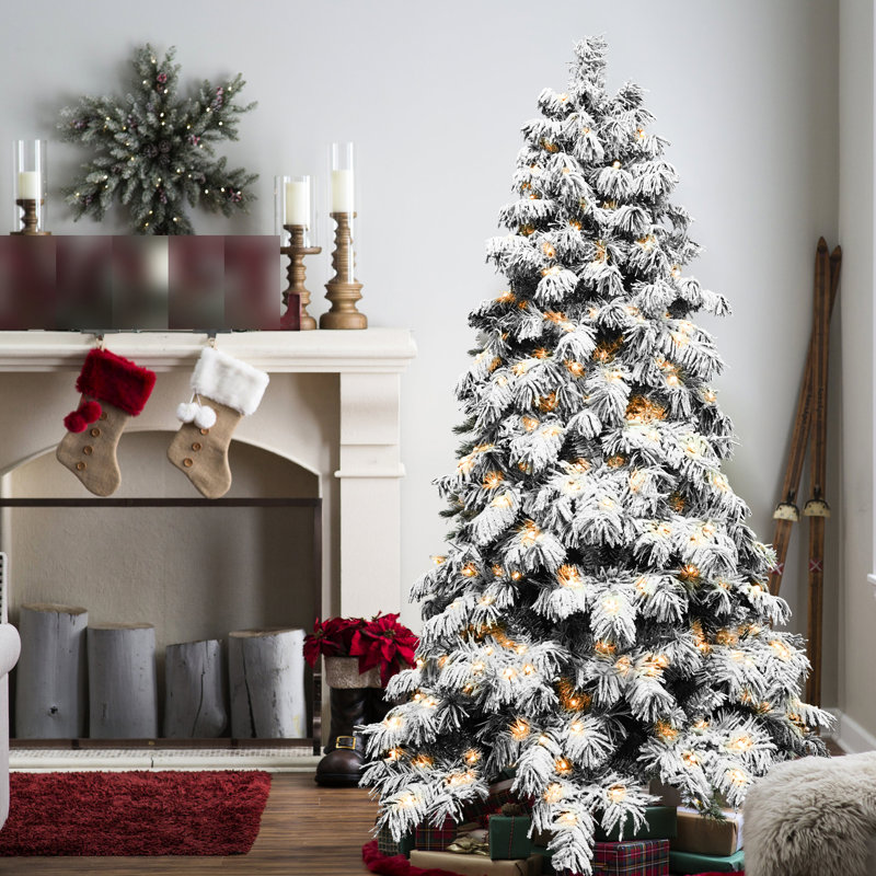 Arbre de Noël en forme d'épouvantail de 8 pi avec 470 lumières chaudes, 1242 branches à mémoire de forme, poteau électrique et structure à charnières pour une installation facile