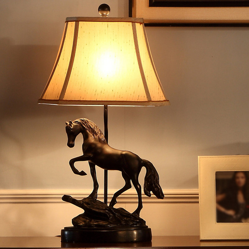 Chais Novelty Lamp