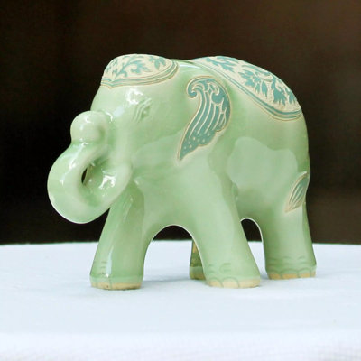 Animals Figurines & Sculptures