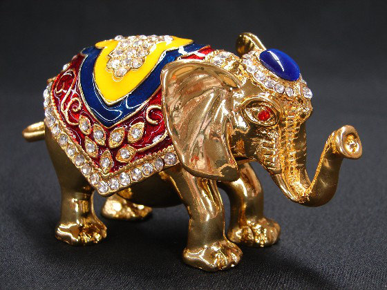 Animals Figurines & Sculptures