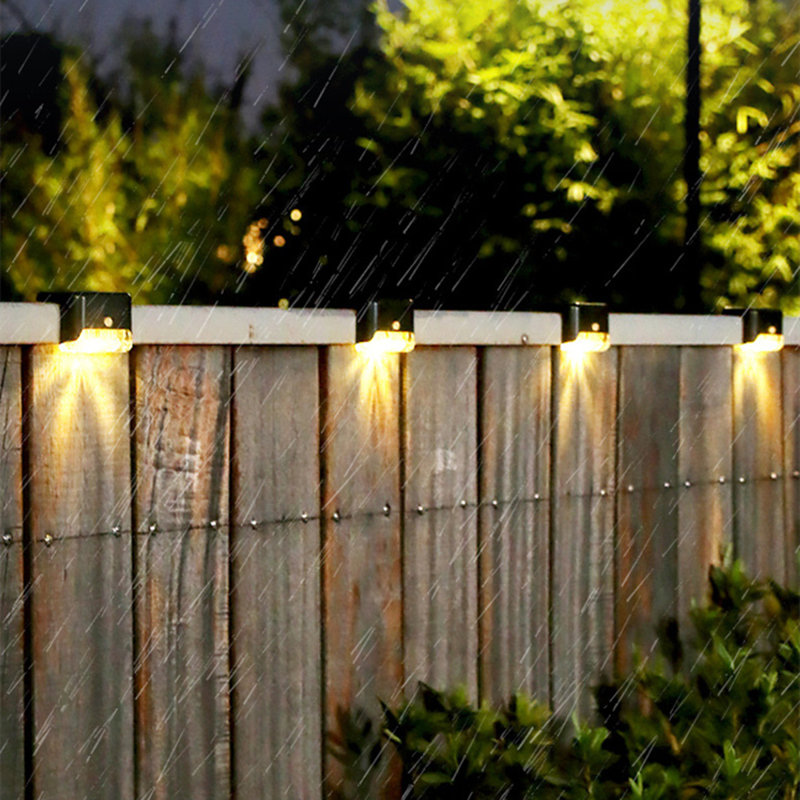 4 lumières solaires de terrasse à DEL pour terrasse de jardin