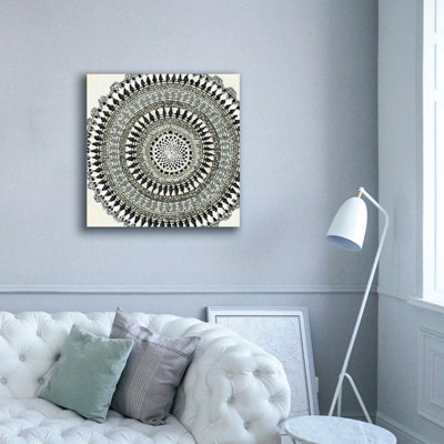  «Mini Abstract Rosette 3» par Chariklia Zarris, art mural sur toile, 37 po x 37 po