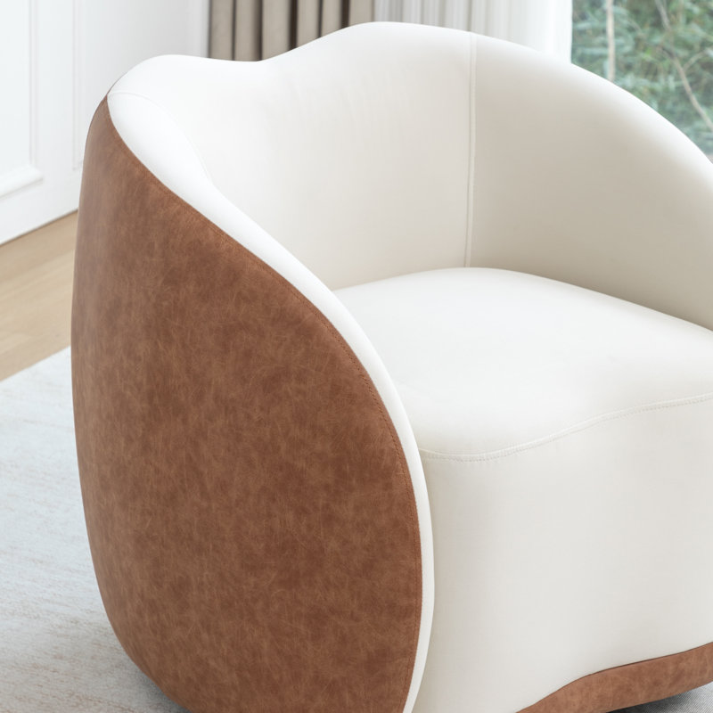 Fauteuil demi-tonneau pivotant en velours Aastha, Brun
