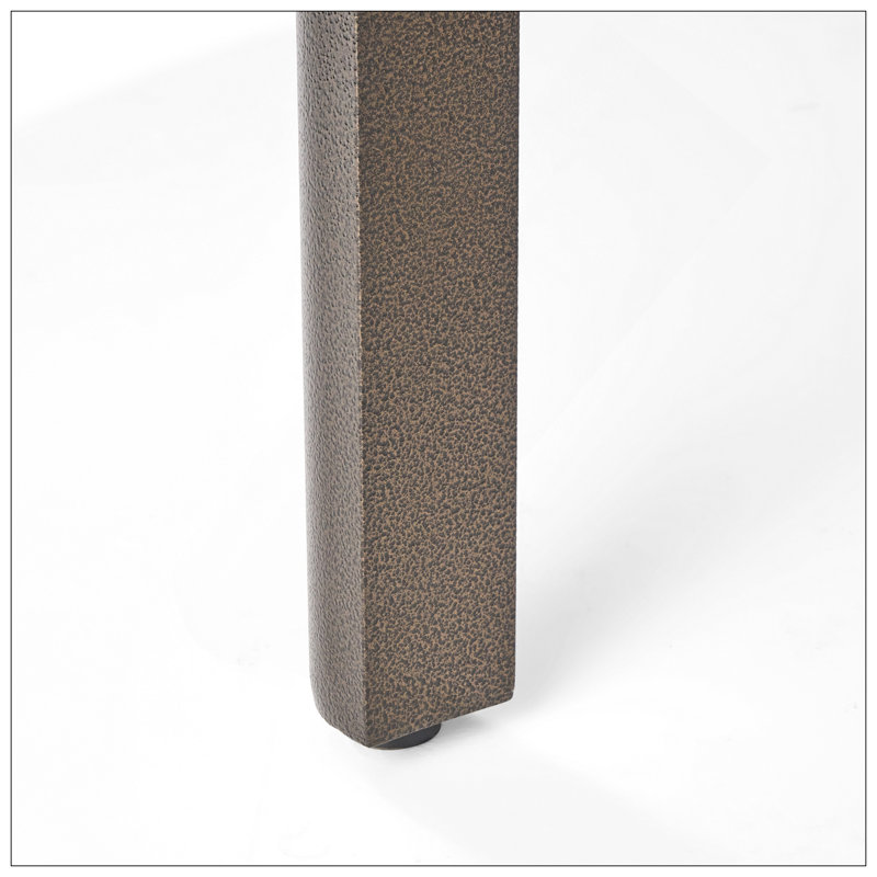 Table de salle à manger d'extérieur moderne en aluminium avec accents tissés, noir brillant