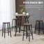 Table industrielle et 5 chaises, cuisine de pub peu encombrante, brun noir. Table ronde, 4 tabourets, la chaise peut supporter un poids de 220 lb, 132 lb pour la salle à manger, les tabourets et les tabourets debout jusqu'à une charge