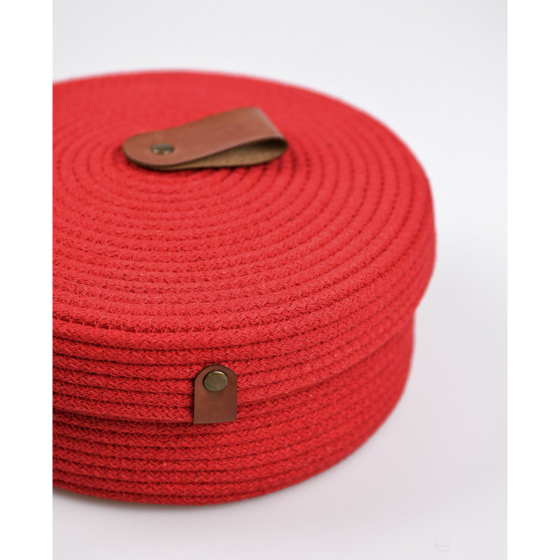 Ensemble de paniers en coton faits à la main (3 pièces) - rouge, 11,8 x 11,8 x 2,8 po (petit), 7,9 x 7,9 x 3,5 po (moyen), 9,8 x 9,8 x 4,3 po (grand) | 100% corde de jute de coton, organisateurs élégants pour la maison et le bureau, durable et polyvalent