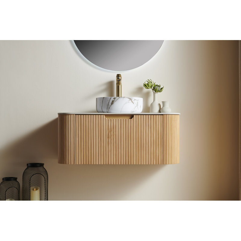 Meuble-lavabo de salle de bain Dina avec lavabo, meuble de rangement mural rayé à bords arrondis avec tiroir, lavabo rond en céramique blanche avec motif de pierre, pré-assemblé, couleur grain de bois naturel