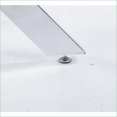 Table basse moderne en verre trempé peu encombrant avec pieds en métal chromé, facile à nettoyer pour le décor du salon