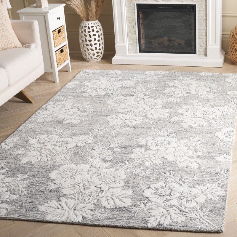 Panayiota Hand Tufted Wool, Viscose Floral Rug, Rectangle 5' x 8'