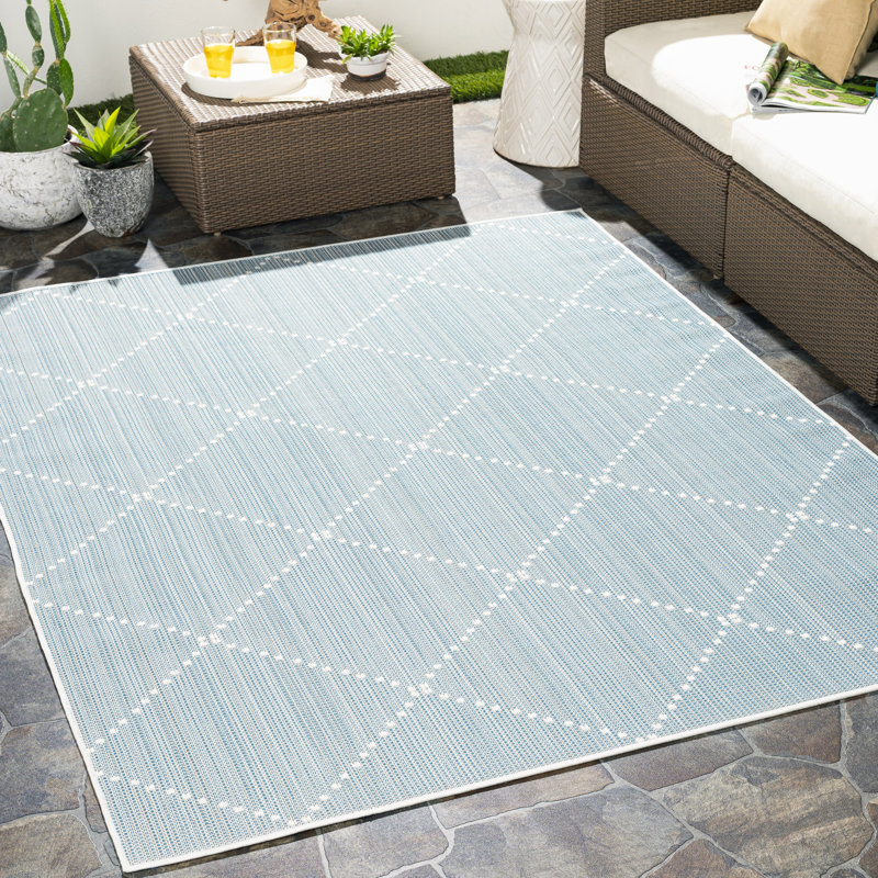 Geometric Indoor / Outdoor Rug, Rectangle 5'3" x 7'
