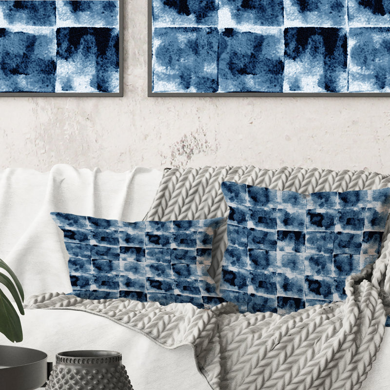 Coussin décoratif à motif géométrique noir et bleu foncé, 16 po x 16 po