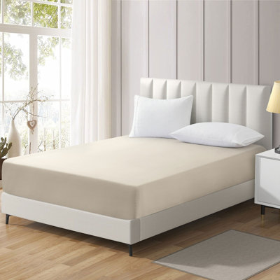 Joshua-Lewis Microfiber Brushed Fitted Sheet