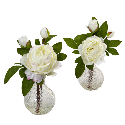 Arrangement floral pivoines dans un vase