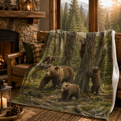 Autumn Bear Flannel Throw Blanket with Acorns, Leaves and Pinecones, Whimsical Woodland Animal Pattern for Couch Bed Cozy Reading Nook Accent, 30 x 40 in
