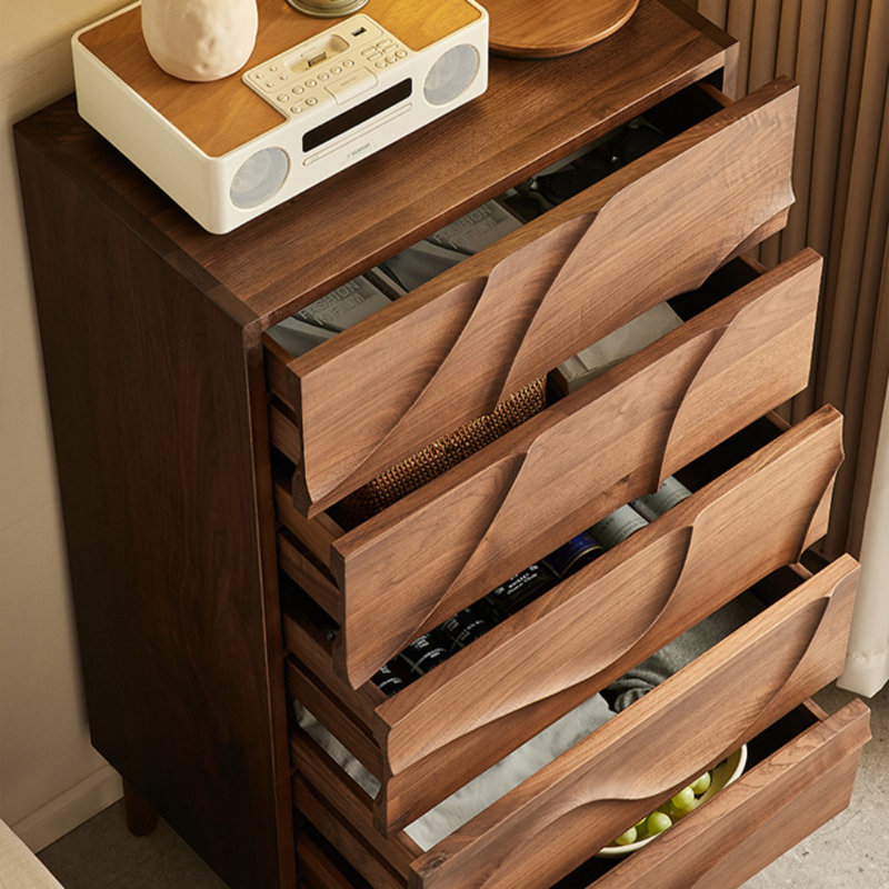 Simple Wavy Bucket Cabinet