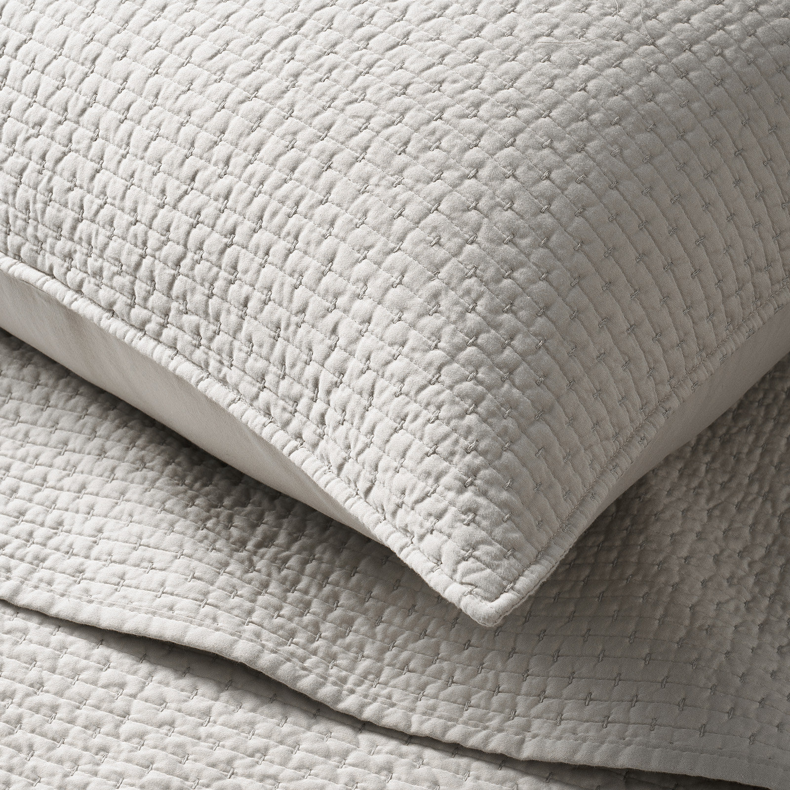 Cotton Sateen Quilt Set, King Quilt + 2 King Shams, Frost Gray