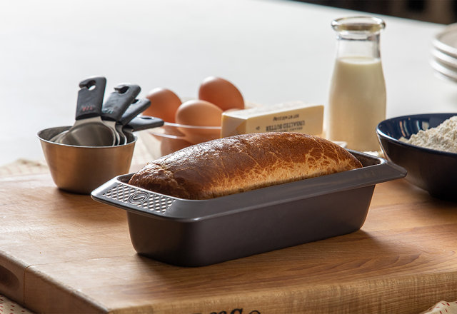 In-Stock Bread & Loaf Pans