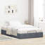 Bed-106968195-106968197