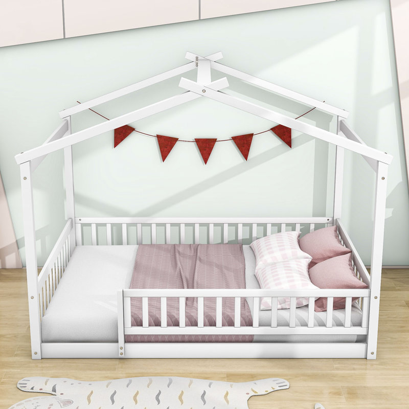 Vonie Wood Daybed with Roof and Slats, White, Full/Double