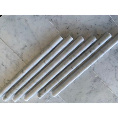 Carrara doublure crayon 3/4 po x 12 po Carrara