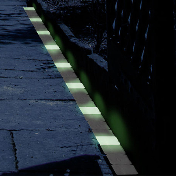Lumière de marche à énergie solaire