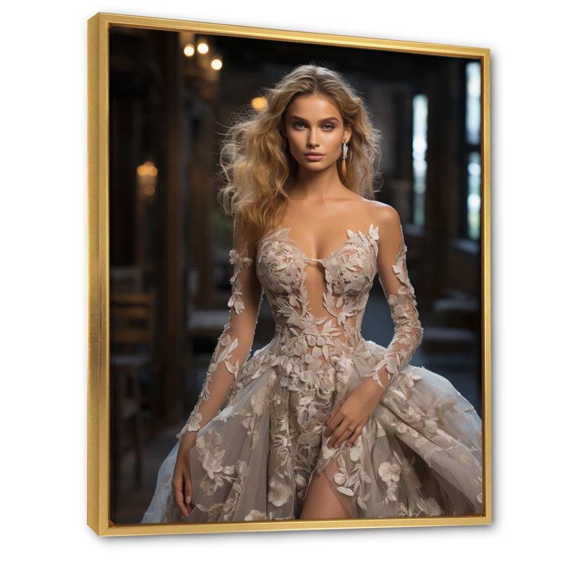 Élégante femme modèle I - décoration murale tendance, Cadre flottant doré, H 20 po x l 12 po x P 1 po