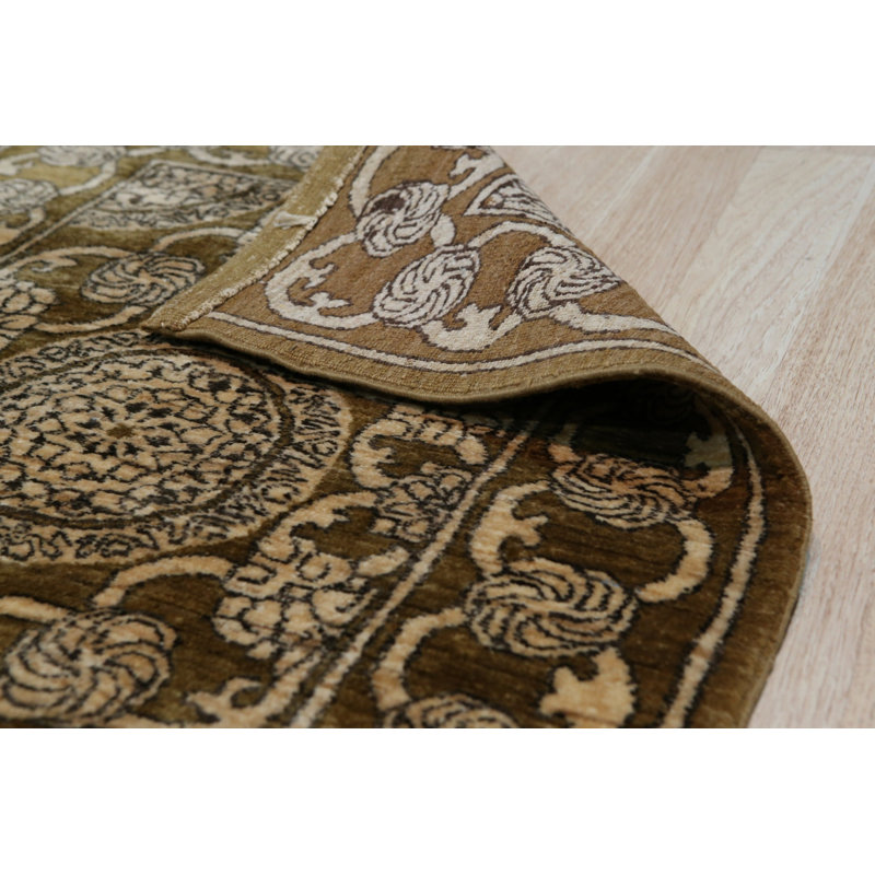 Hand Knotted Wool Floral Area Rug in Brown
