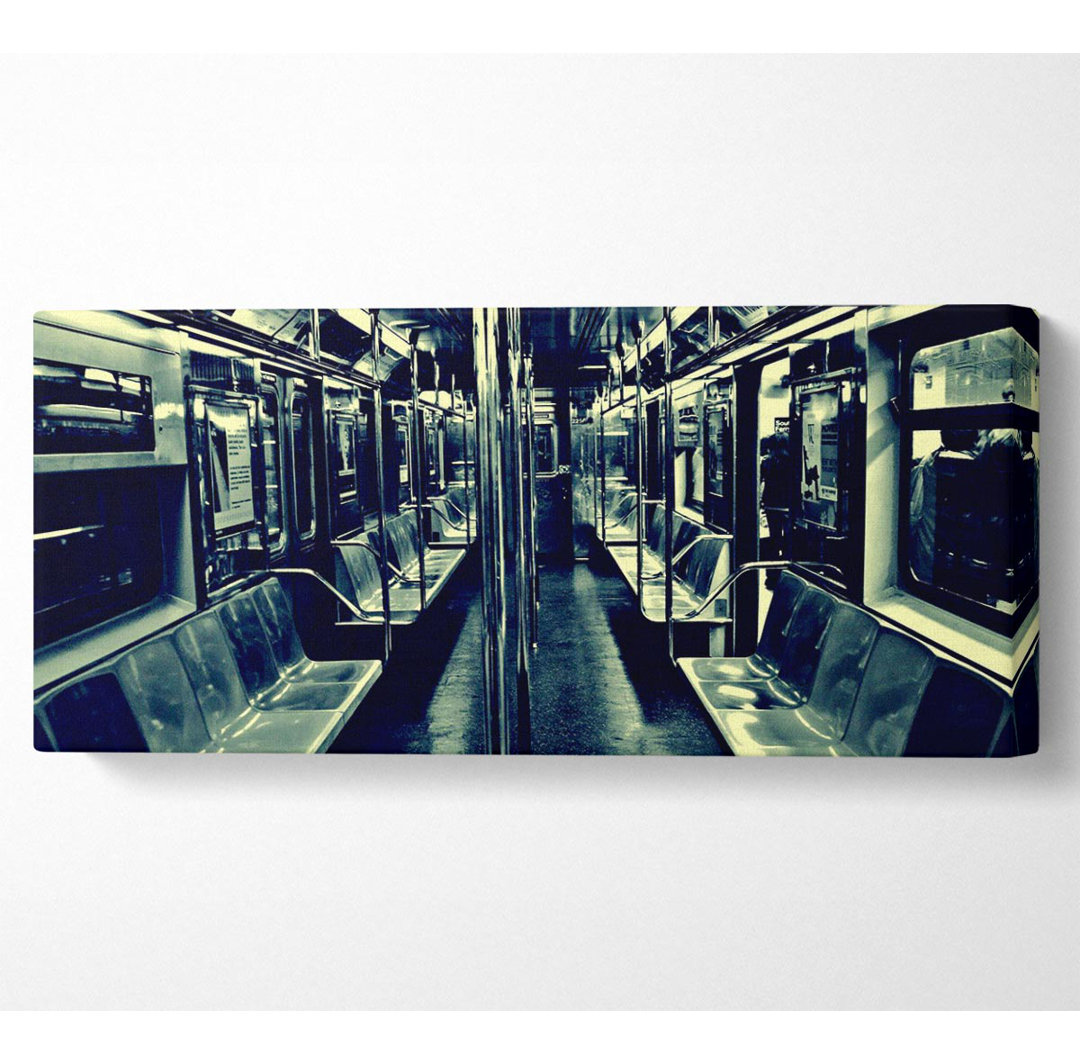 New York City Train - Kunstdrucke auf Segeltuch