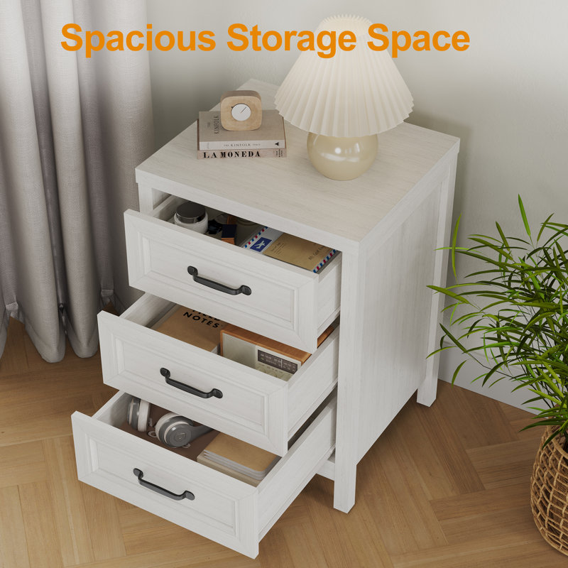 3 Drawers Nightstand, White