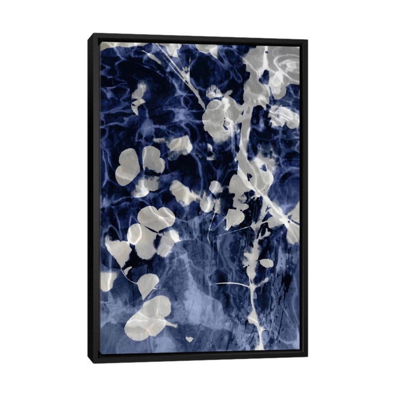 «Indigo Leaves IV», impression sur toile, H 26 po x l 18 po x P 1,5 po, Toile avec cadre noir, Pas de tapis