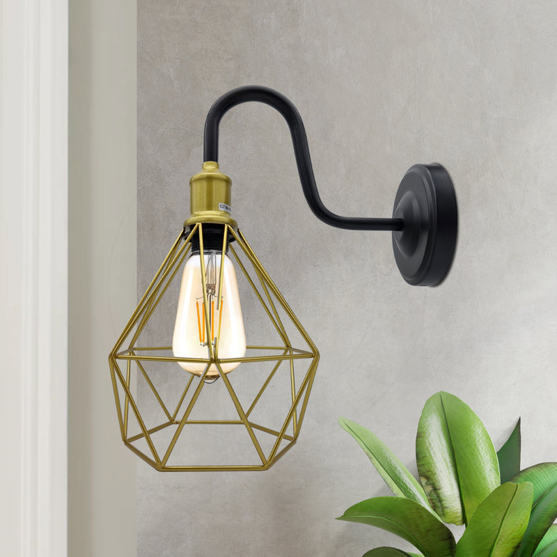 Melini Armed Sconce, Yes