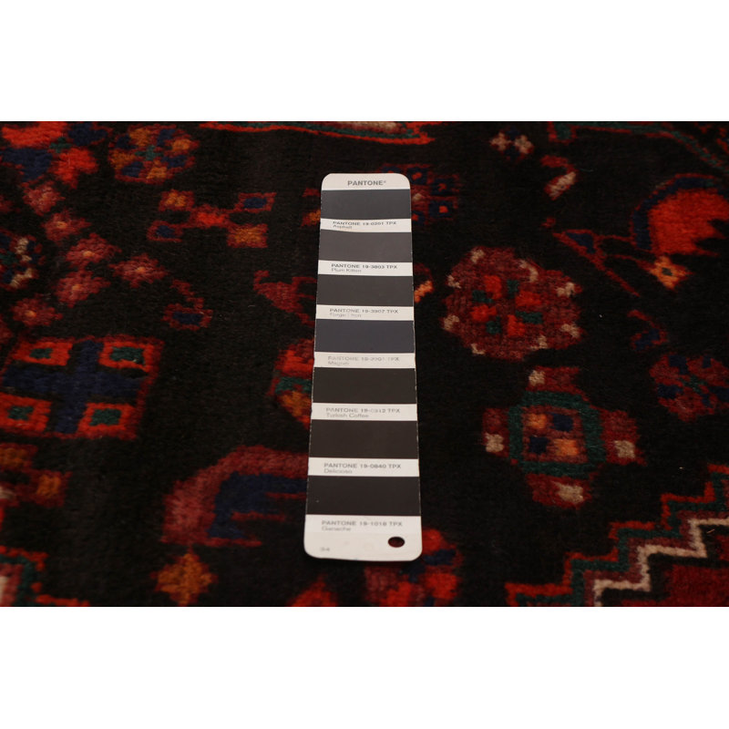 Tapis noir Anadol 4 pi 6 po x 8 pi 4 po