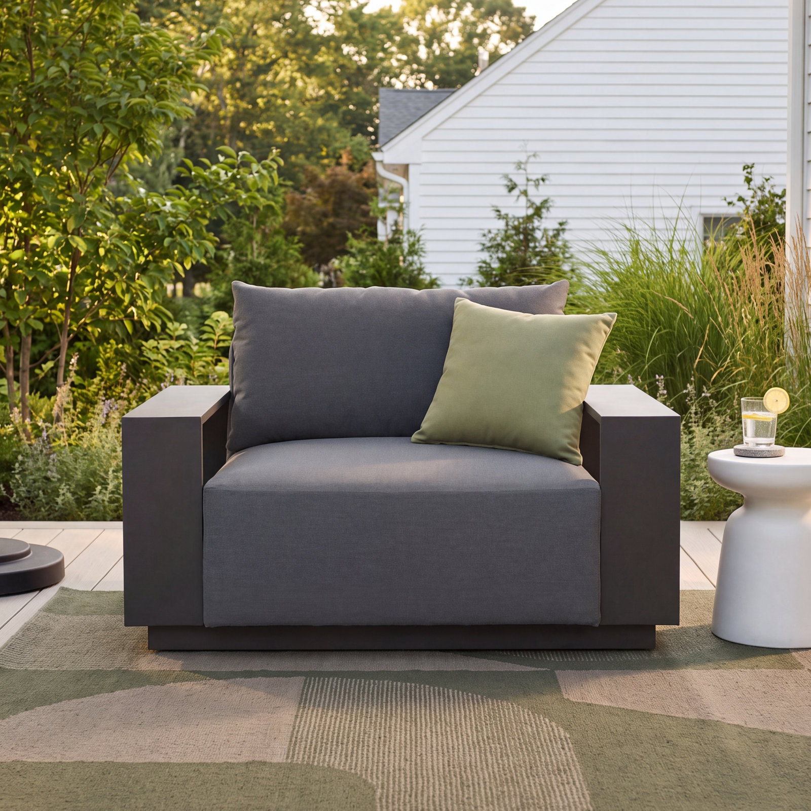 Melina Patio Lounge Chair