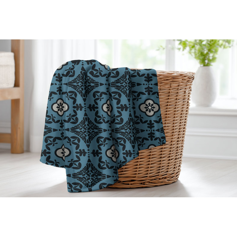 Couverture en velours de polaire vison doux Sully, L 60 po x l 50 po, Motif floral bleu