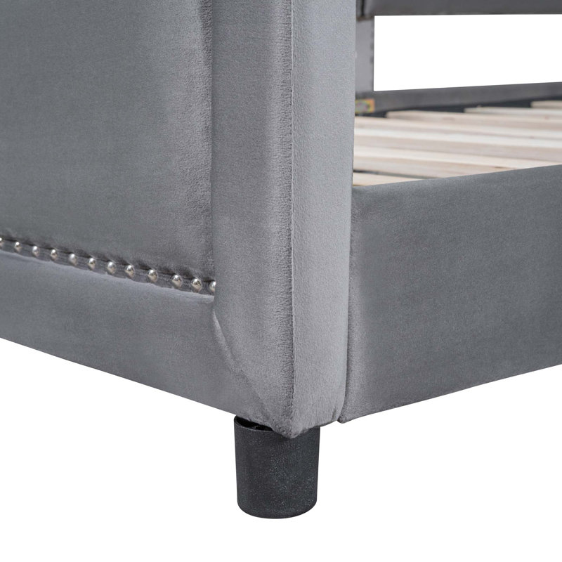 Lit de jour rembourré avec tête de lit à rayures classique, gris
