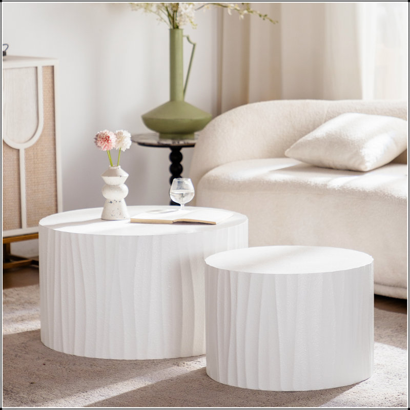Ensemble de 2 tables basses rondes élégantes en bois avec des motifs complexes pour une vie moderne et durable
