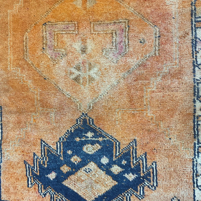 Tapis de couloir en laine Oushak fait à la main Bungalow Rose