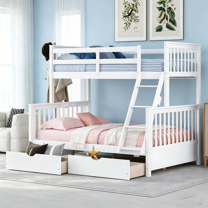 Lit superposé simple au-dessus d'un lit double avec échelles et deux tiroirs de rangement, parfait pour économiser de l'espace et organiser la vie en blanc.