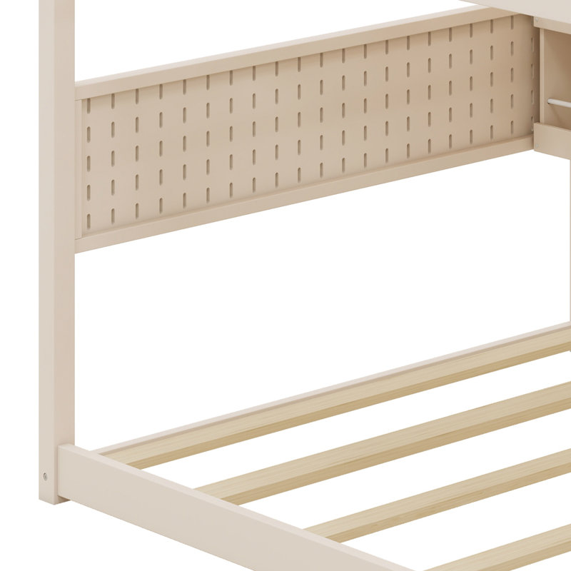 Lit superposé peu encombrant avec tablettes intégrées et panneau perforé, Beige, Lit superposé double sur double