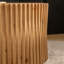 Ensemble de tables basses gigognes à motif texturé vertical en relief pour le salon-359950280-359950278