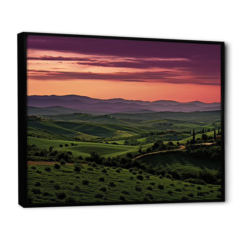 Toscane, crépuscule sur toile, H 34 po x l 44 po x P 1,5 po, Cadre flottant noir