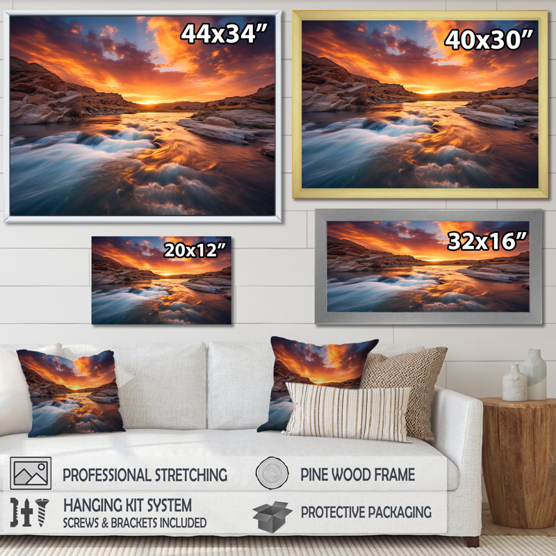 «Golden Sky Sunset Wild Flowing River Mountain I», reproduction sur toile, H 30 po x l 40 po x P 1,5 po, Cadre flottant noir