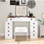 Bureau de meuble-lavabo lumineux à intensité variable avec beaucoup de rangement. 10 tiroirs, blanc et noyer. Miroir rabattable pour optimiser l'espace. Doux et confortable tiroirs de tabouret à DEL. Économie. Confortable